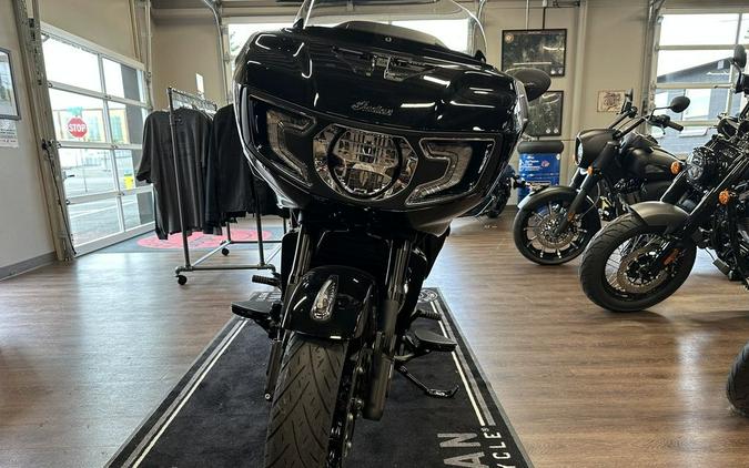 2023 Indian Motorcycle® Challenger® Black Metallic