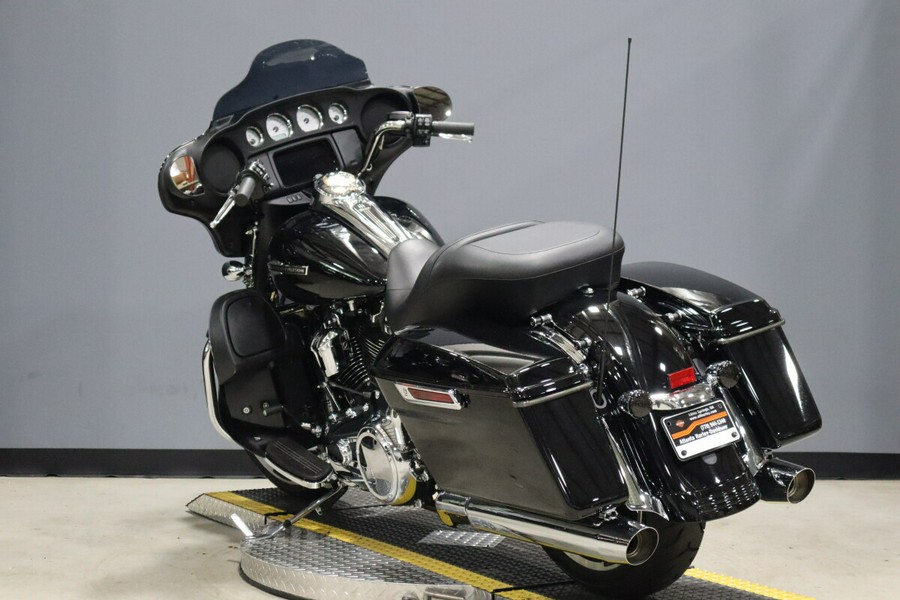 2023 Harley-Davidson Street Glide