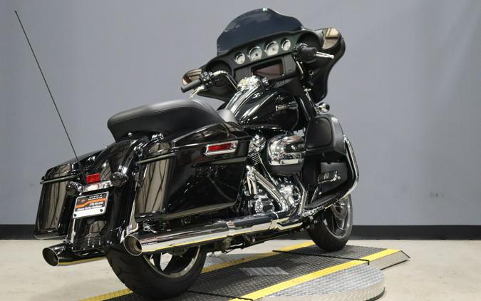 2023 Harley-Davidson Street Glide