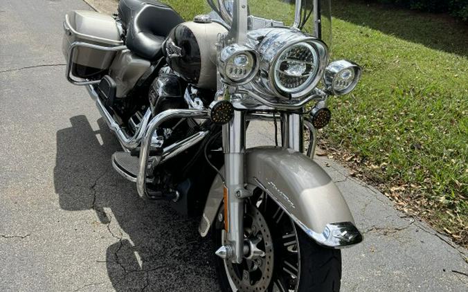 FLHR 2018 Road King