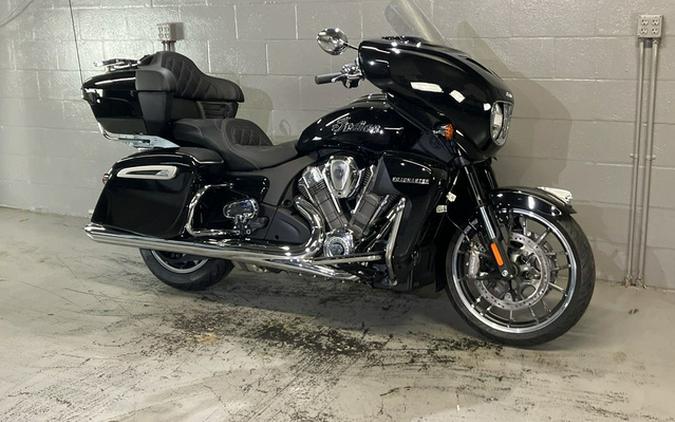 2025 Indian Roadmaster PowerPlus Limited w/PowerBand Audio Black Metallic