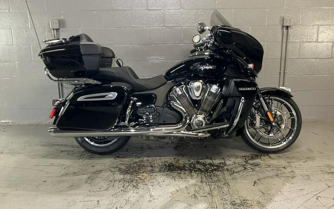 2025 Indian Roadmaster PowerPlus Limited w/PowerBand Audio Black Metallic
