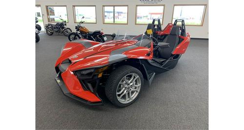 2021 Polaris Slingshot SL Review: With AutoDrive and Paddle Shifters