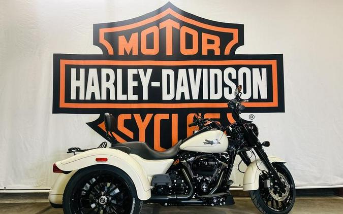 2023 Harley-Davidson® FLRT - Freewheeler®