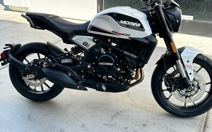 2023 Moto Morini® Seiemmezzo STR