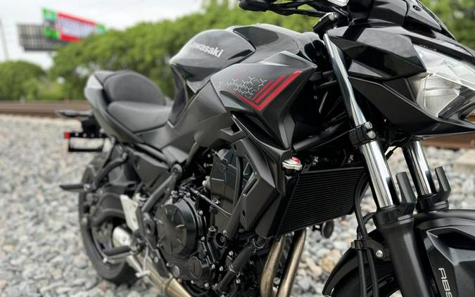 2020 Kawasaki Z650 ABS Metallic Black/Metallic Flat Spark Black