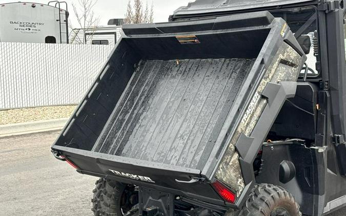 2023 Tracker Dirt 800 SX Crew