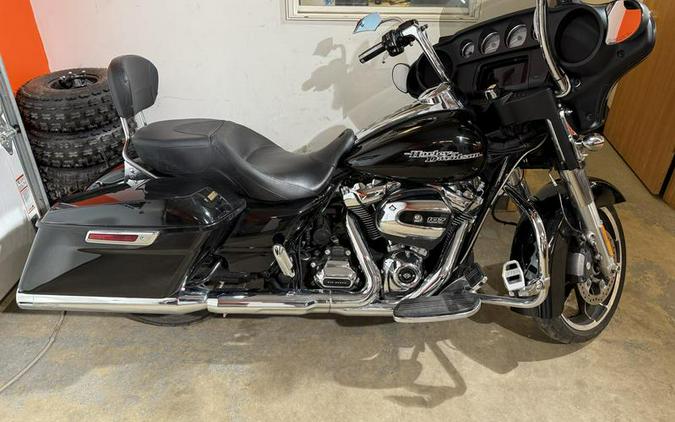 2020 Harley-Davidson® FLHX - Street Glide®