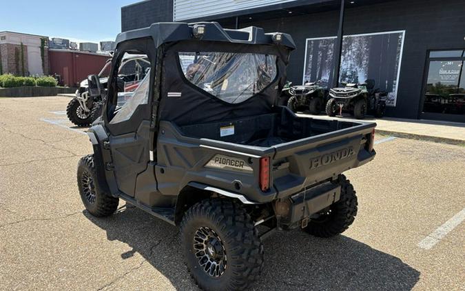 2021 Honda Pioneer 1000