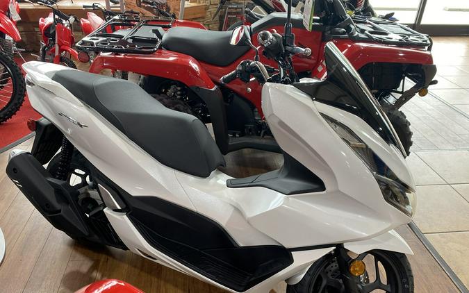 2022 Honda PCX150A