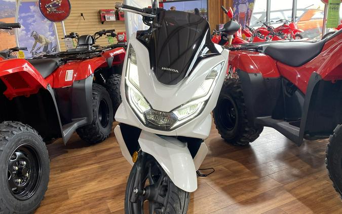 2022 Honda PCX150A