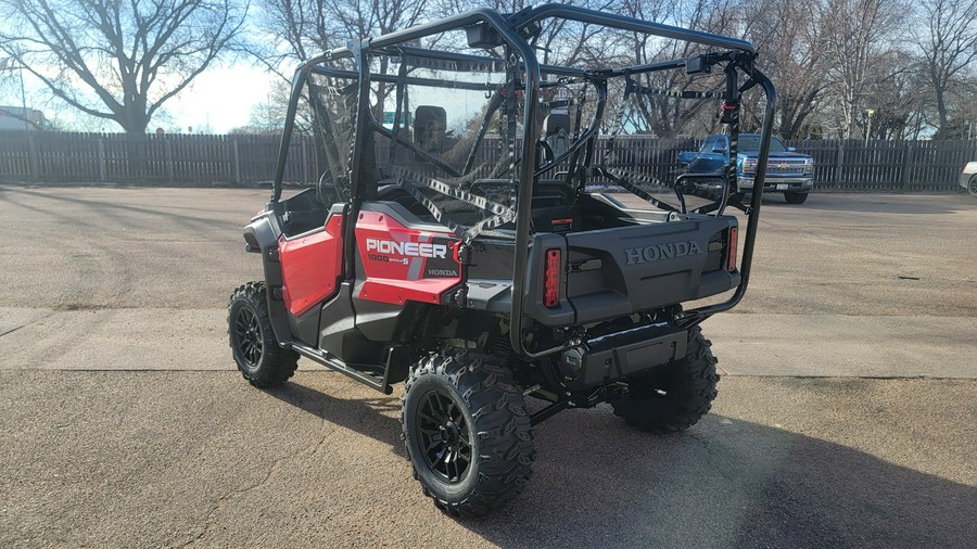 2024 Honda Pioneer 1000-5 Deluxe