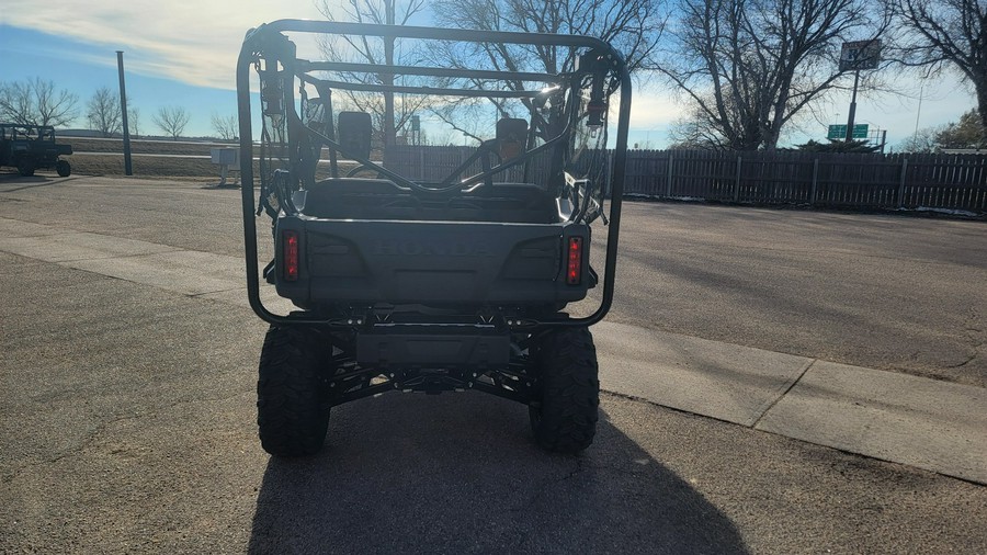 2024 Honda Pioneer 1000-5 Deluxe