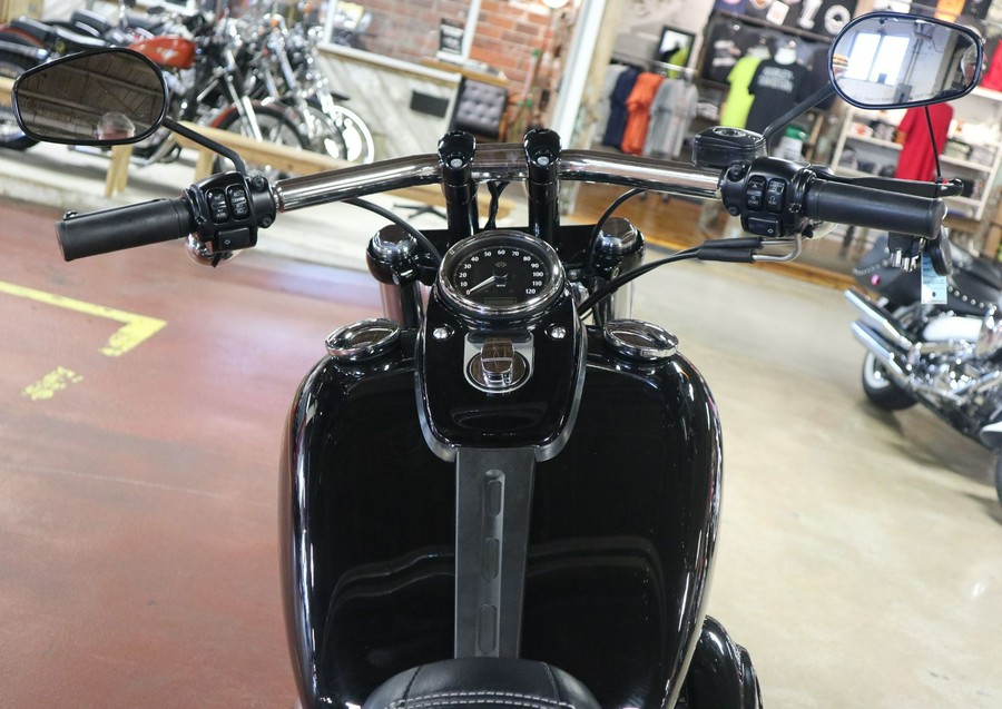 2014 Harley-Davidson Dyna® Fat Bob®