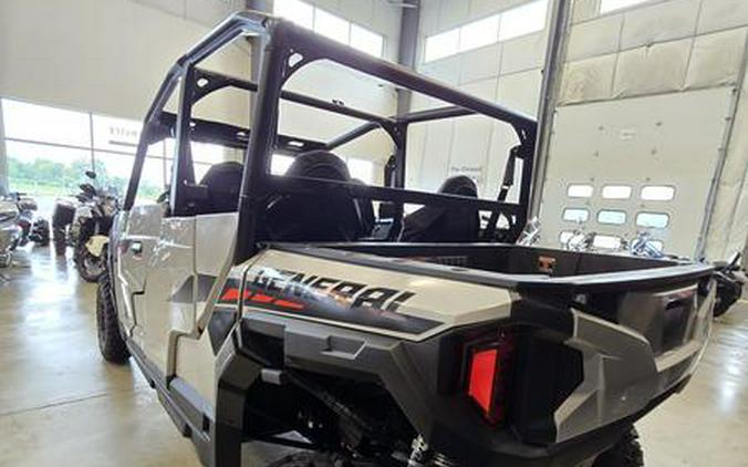 2025 Polaris® General 4 1000 Sport