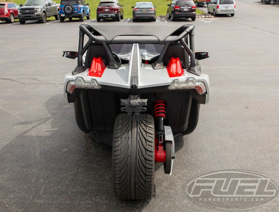 2023 Polaris Slingshot SLINGSHOT ROUSH Edition Manual