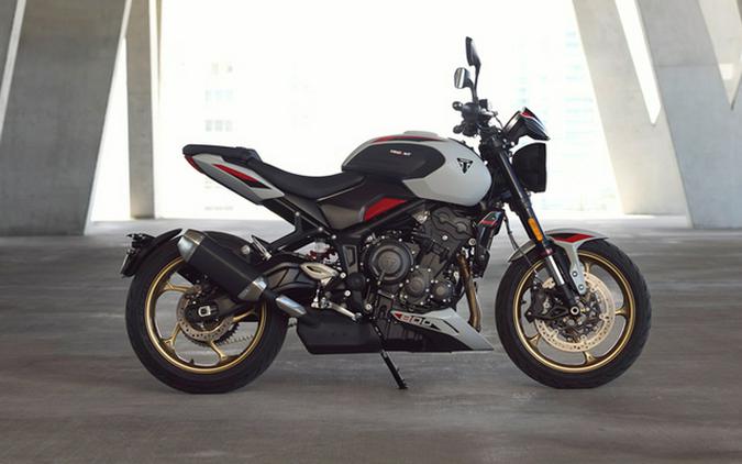 2026 Triumph Trident 800