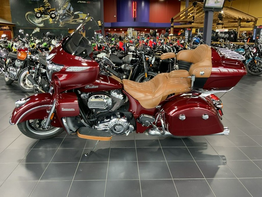 2018 Indian Motorcycle® Roadmaster® ABS Burgundy Metallic