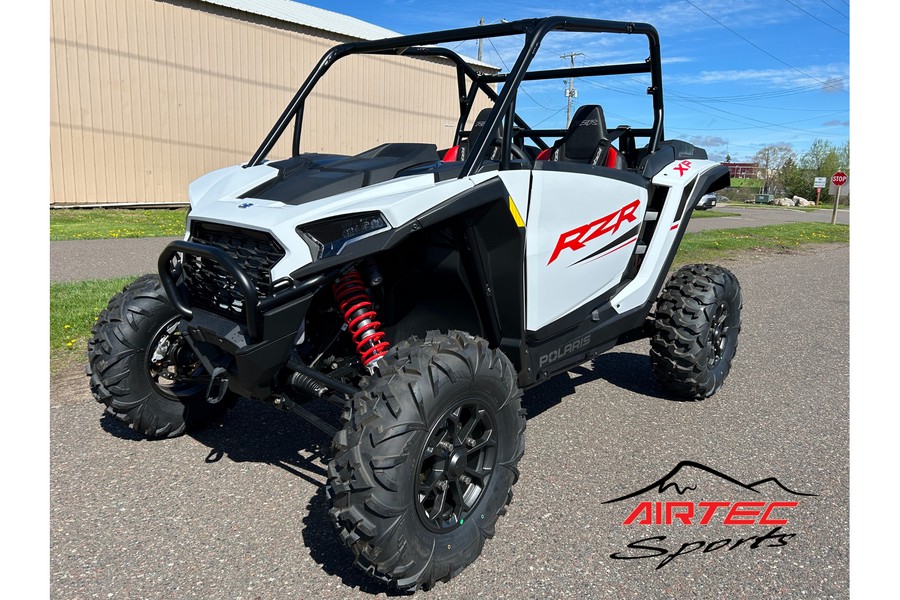 2024 Polaris Industries RZR XP 1000 SPORT - WHITE LIGHTNING Sport