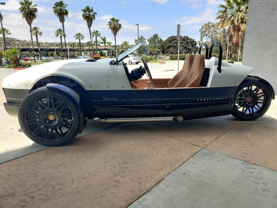 2023 Vanderhall VENICE GT