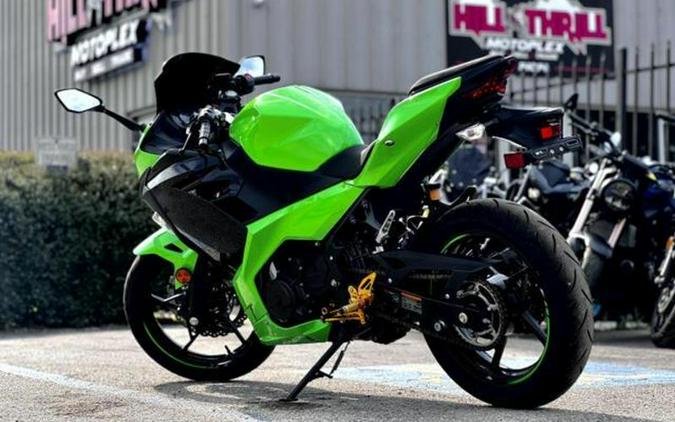 2023 Kawasaki Ninja 400 ABS KRT Edition