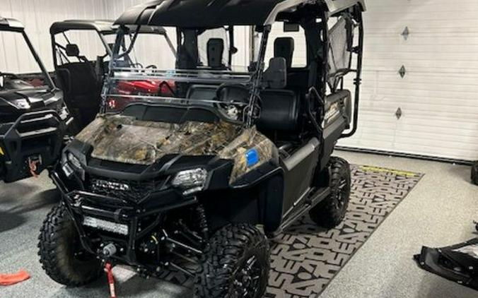 2021 Honda® Pioneer 700-4 Deluxe Honda Phantom Camo®