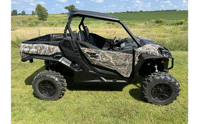 2024 Can-Am SSV COM XT 64 1000R CA 24 XT 1000R