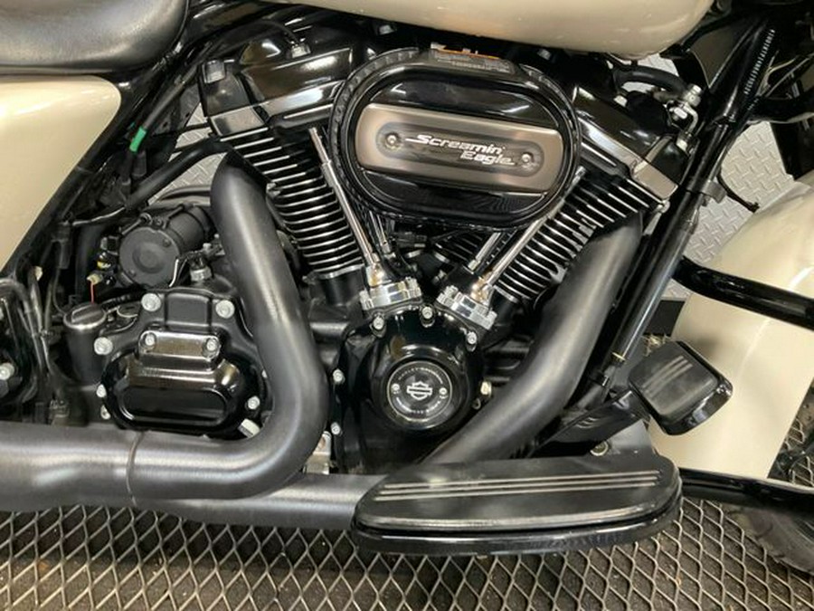 2022 Harley-Davidson Road Glide Special