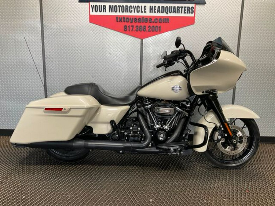 2022 Harley-Davidson Road Glide Special