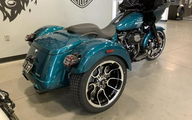 2026 Harley-Davidson® FLTRT - Road Glide® 3