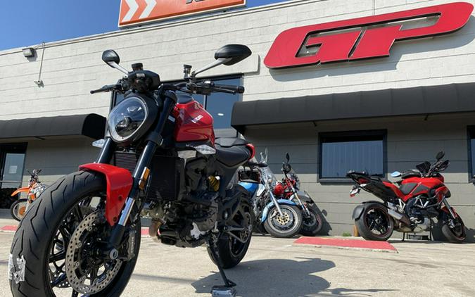 2025 Ducati MONSTER PLUS