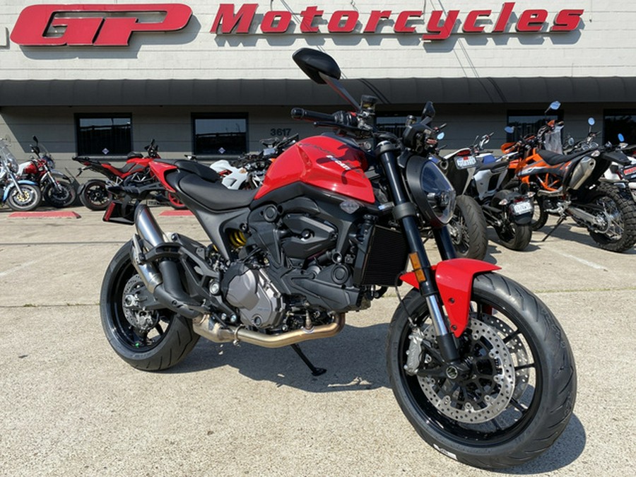 2025 Ducati MONSTER PLUS
