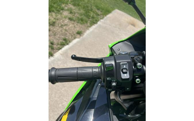 2025 ZX-6R ABS KRT EDITION - Kawasaki