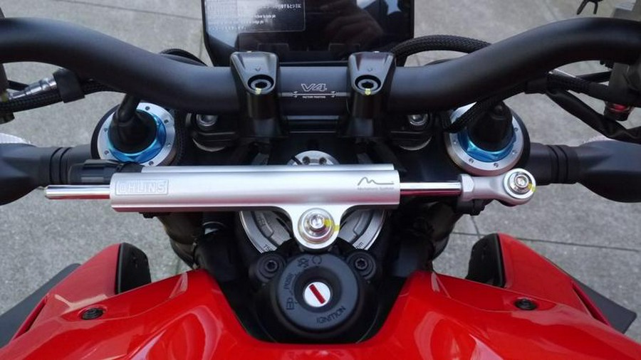 2024 Ducati Streetfighter V4 S Red
