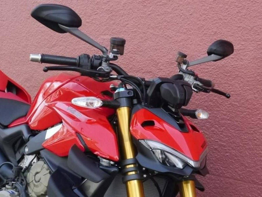 2024 Ducati Streetfighter V4 S Red