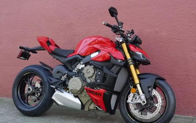 2024 Ducati Streetfighter V4 S Red