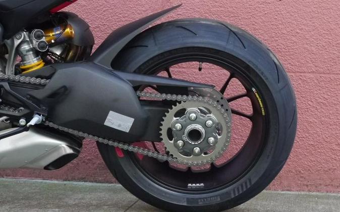 2024 Ducati Streetfighter V4 S Red