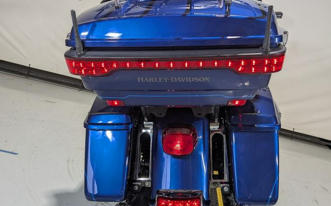 2015 Harley-Davidson® Ultra Limited Superior Blue