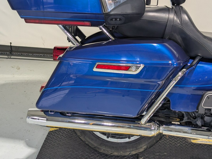 2015 Harley-Davidson® Ultra Limited Superior Blue