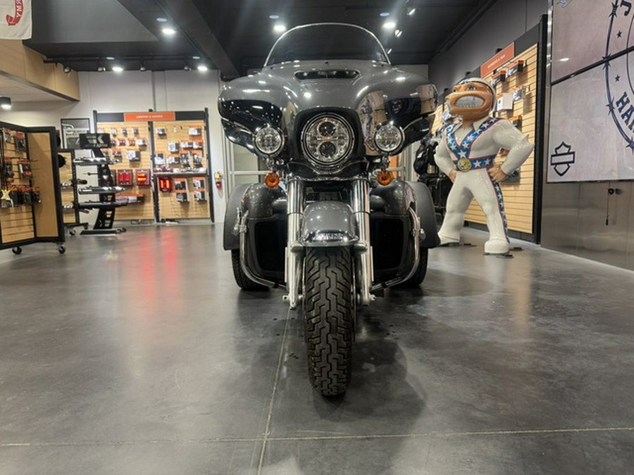 2021 Harley-Davidson Trike FLHTCUTG - Tri Glide Ultra