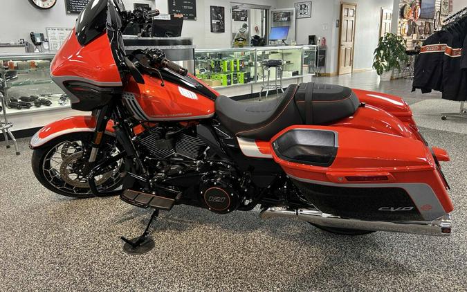 2024 Harley-Davidson® FLHXSE CVO™ Street Glide®