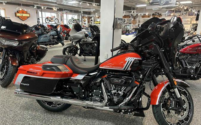 2024 Harley-Davidson® FLHXSE CVO™ Street Glide®