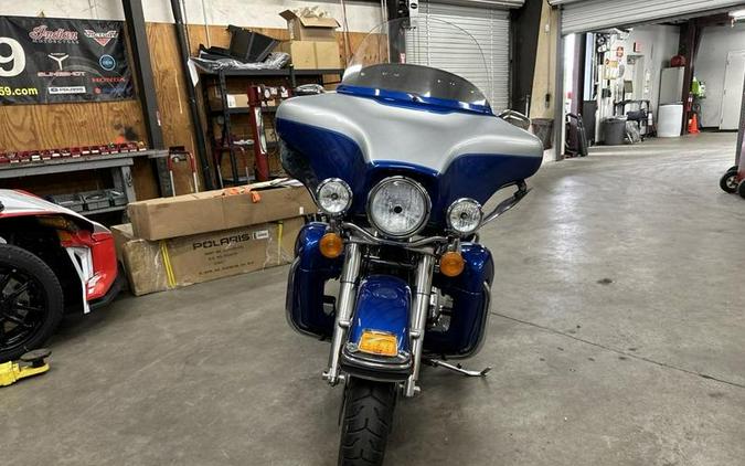 2010 Harley-Davidson® FLHTCU - Ultra Classic® Electra Glide