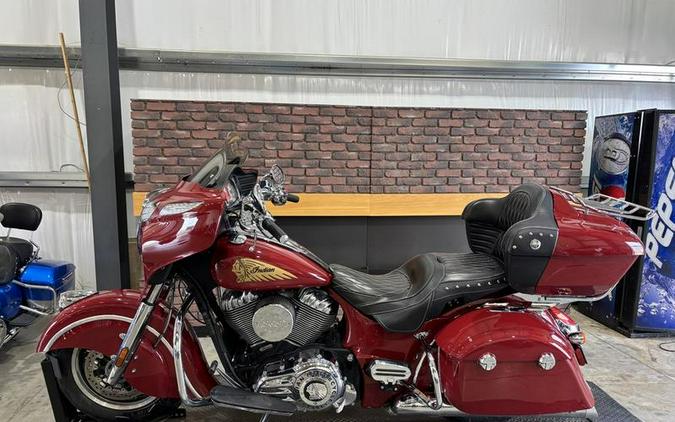 2015 Indian Motorcycle® Chieftain® Indian Red