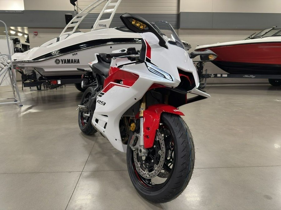 2025 Yamaha YZF-R9