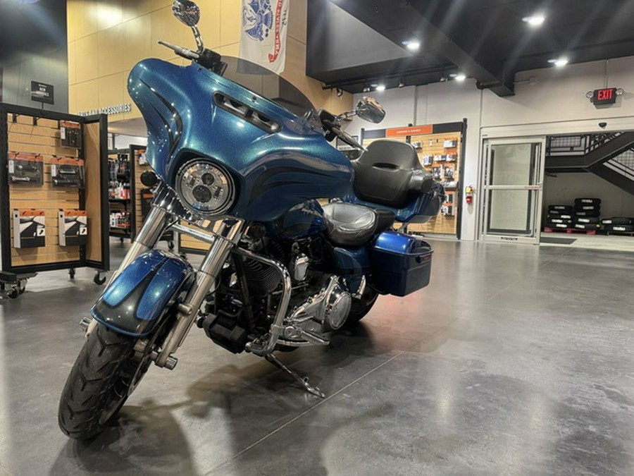 2014 Harley-Davidson FLHX - Street Glide