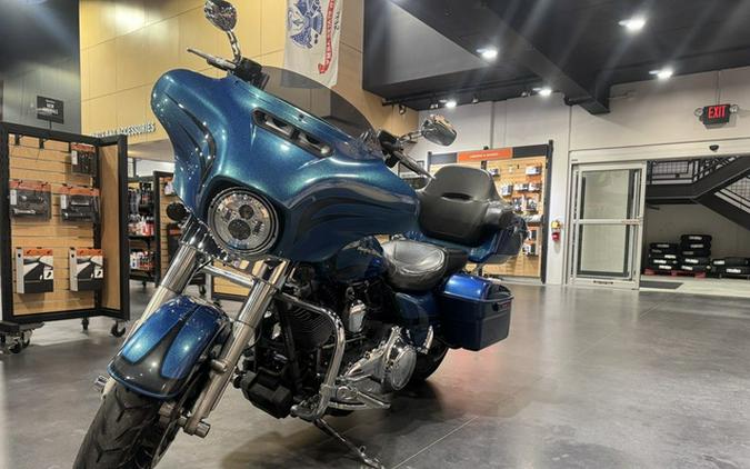 2014 Harley-Davidson FLHX - Street Glide