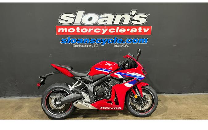 2026 CBR650R E-Clutch - Honda