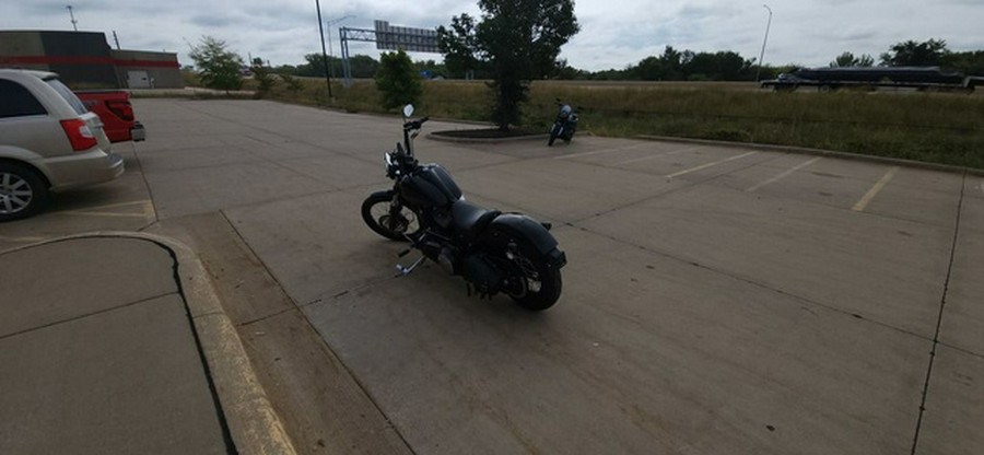 2012 Harley-Davidson FXS - Softail Blackline