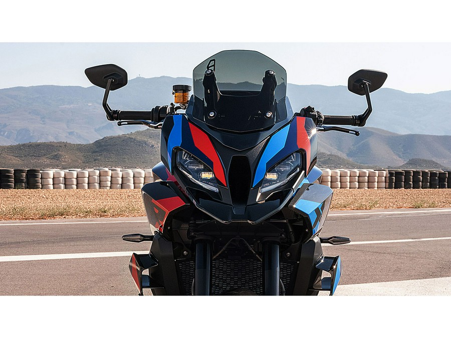 2025 BMW M 1000 XR